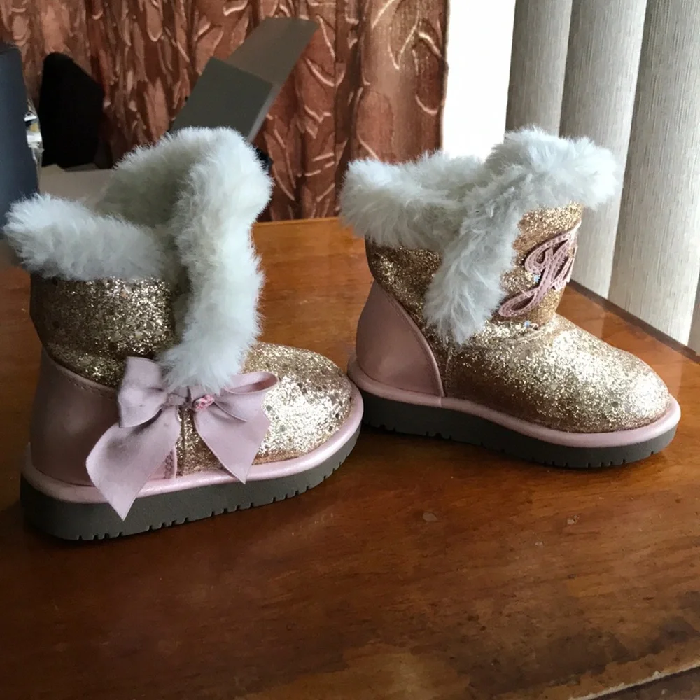 Juicy Couture booties Sz 5